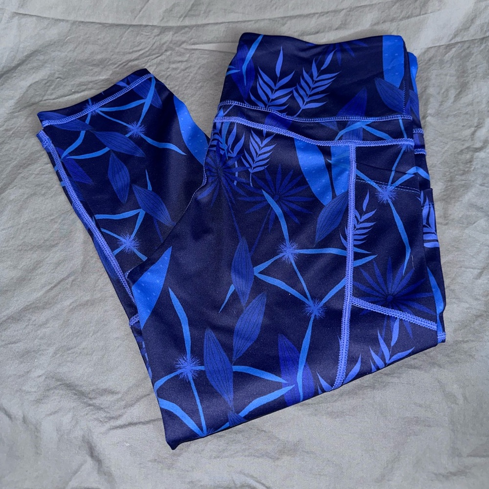 Blue pocket light n tight 17” Leggings